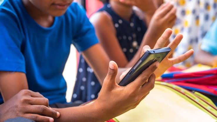 Governments around the world are taking a much tougher approach to children's use of social media. In the past, many countries focused on educating parents and encouraging technology companies to make their platforms safer. Today, many governments believe that approach is no longer enough.