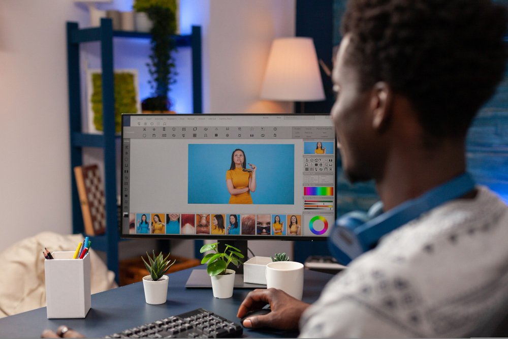 The best creative skills to learn in Nigeria are not limited to traditional art or design. The growth of social media, online businesses, content creation, startups and artificial intelligence has created demand for people who can design, write, edit videos, build digital experiences and create content that gets attention.